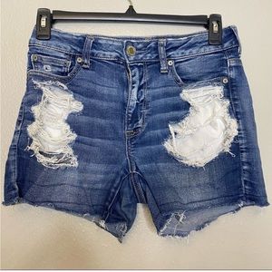 American Eagle Super Stretch Womens Size 8 Blue Distressed Denim Hi-Rise Shortie
